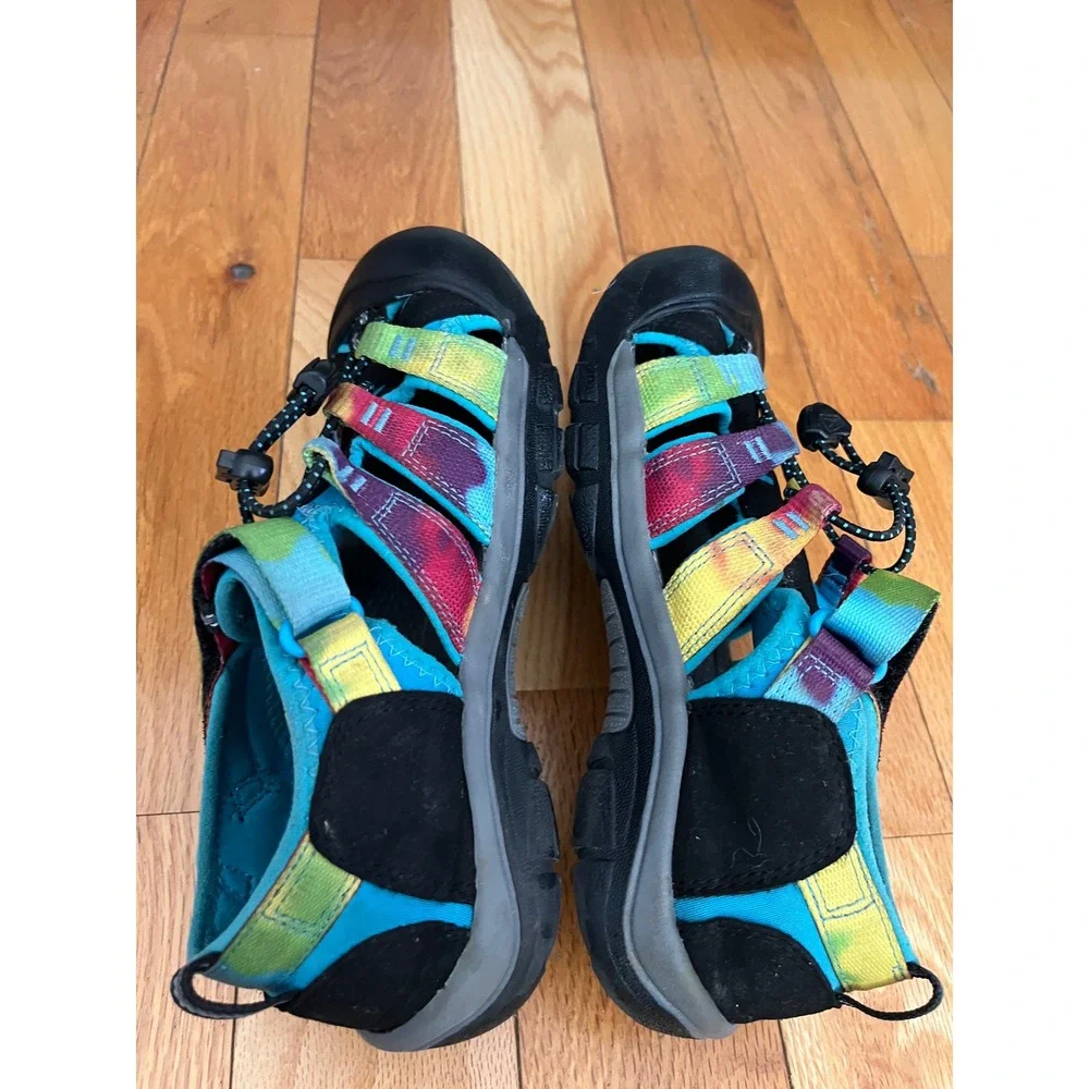Keen Newport Water Shoes Sandals Waterproof Size 5 Youth Tye Dye